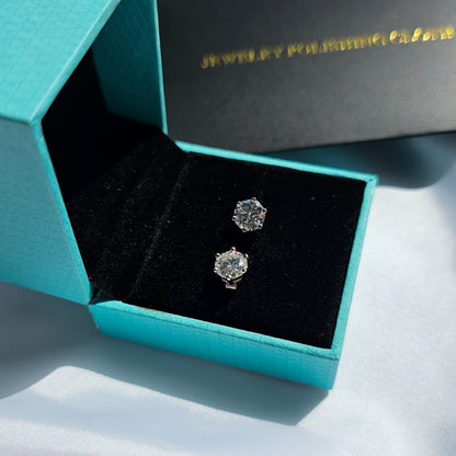 Valoré Brilliant Moissanite Stud Earrings