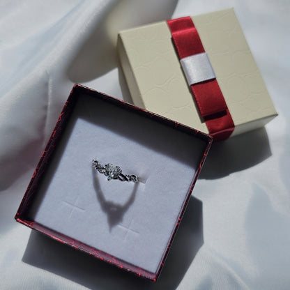 Valoré Romantic Love Heart Ring