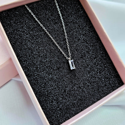 Valoré Rectangular Zircon Pendant Necklace