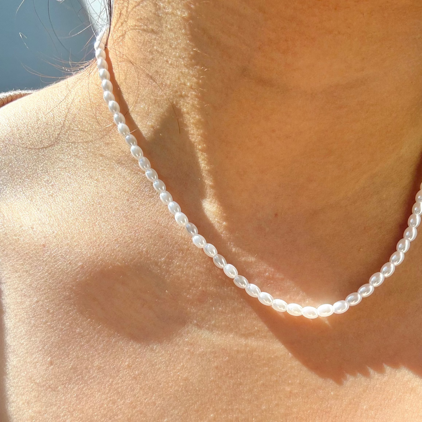 Valoré White Imitation Collarbone Pearl Necklace