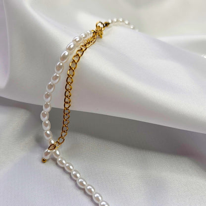 Valoré White Imitation Collarbone Pearl Necklace