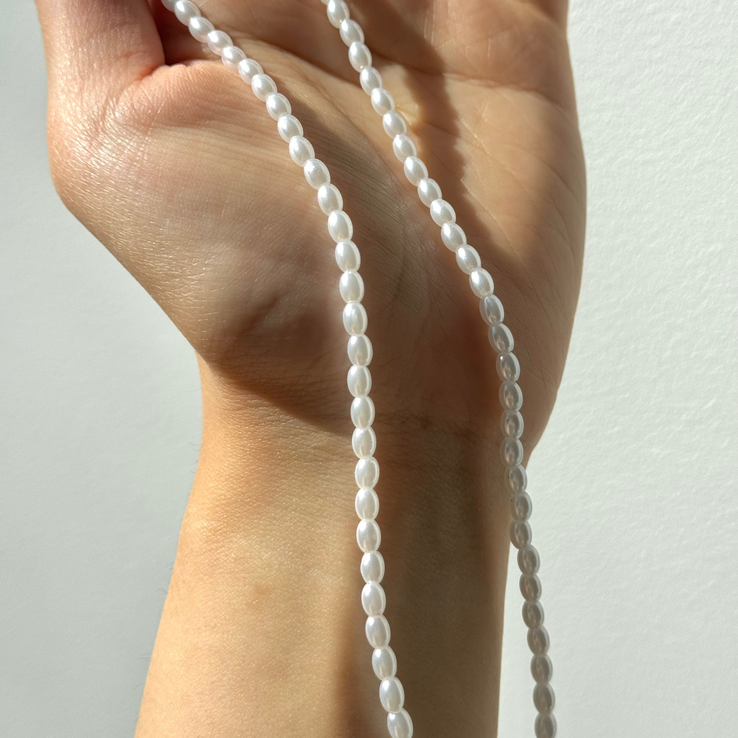 Valoré White Imitation Collarbone Pearl Necklace