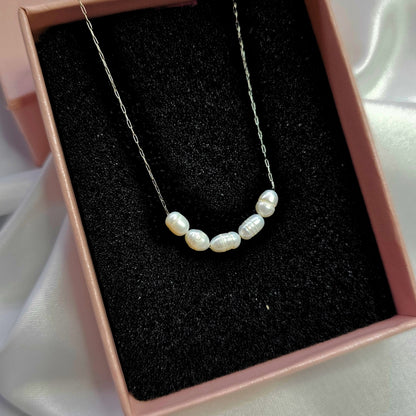 Valoré 5 Freshwater Pearl Choker Necklace