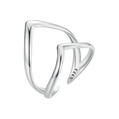 Valoré V-Shaped Adjustable Ring