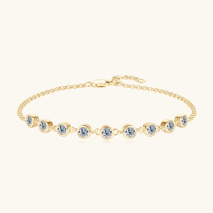 Valoré 18K Rounded Charms Moissanite Bracelet